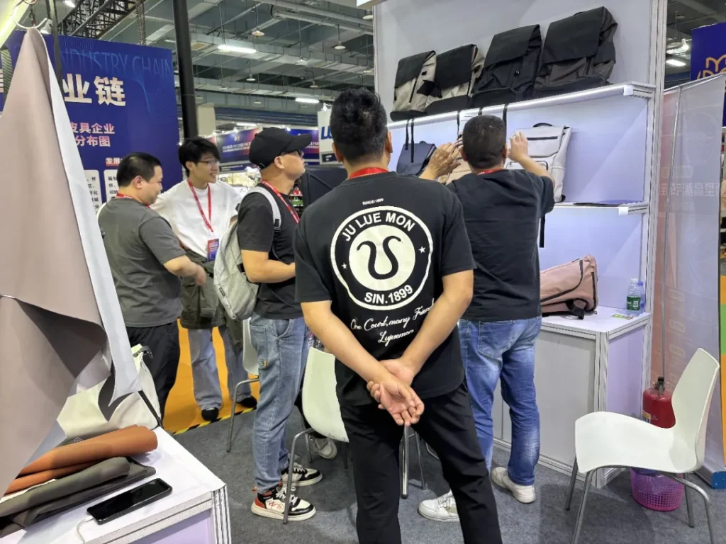 Pazhou's Grand Trade Fair Opens: Baiyun Leather City Takes the Stage as a Group at the 2026 Asia Bags & Leather Goods Spring Fair
